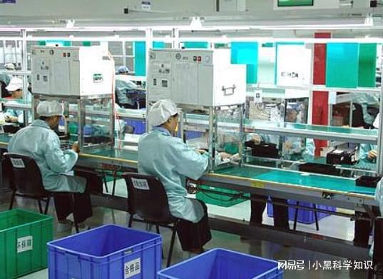 工廠招工困難,為什么不給員工加工資,反而要花錢去請(qǐng)中介